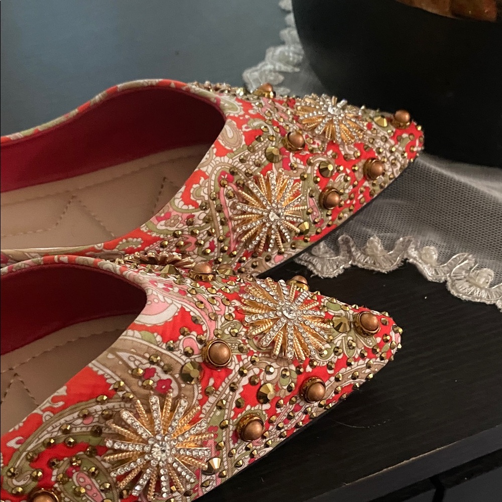 Colorful Embellished Women's Flats - Picture 3 of 4